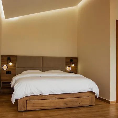 Teverde Villa *
